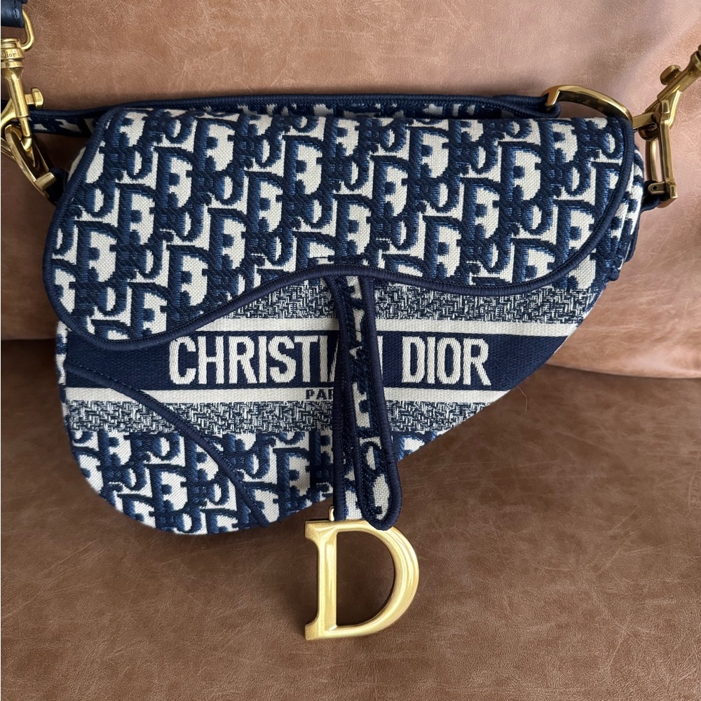 Counterfeit Dior Blue Saddle Bag